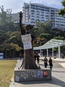 香港の民主主義を守るには03
